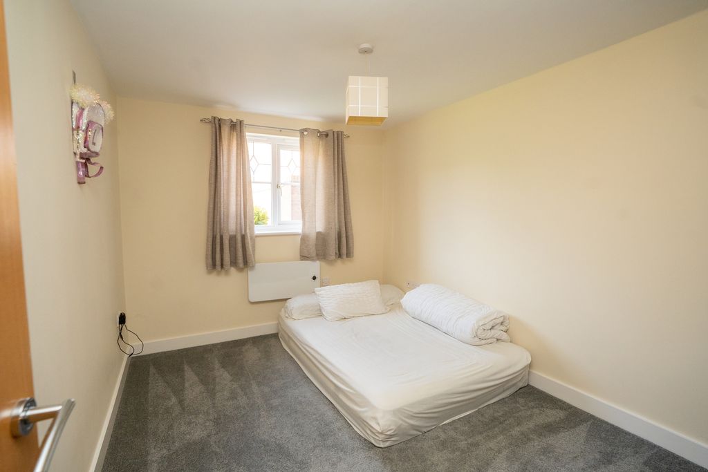 Additional image 9 of 2 bed flat for saleLinnets Park, Runcorn WA7
