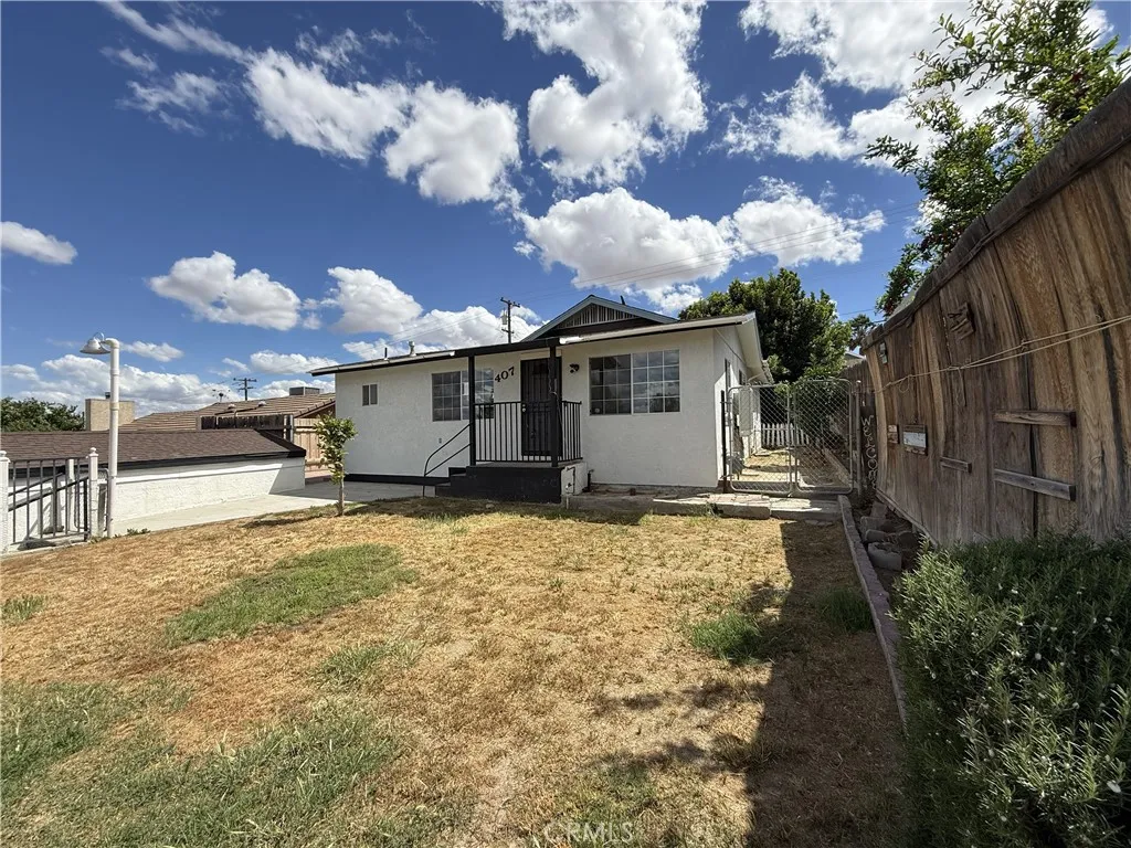 Additional image 4 of 407 E Street, Taft, CA 93268