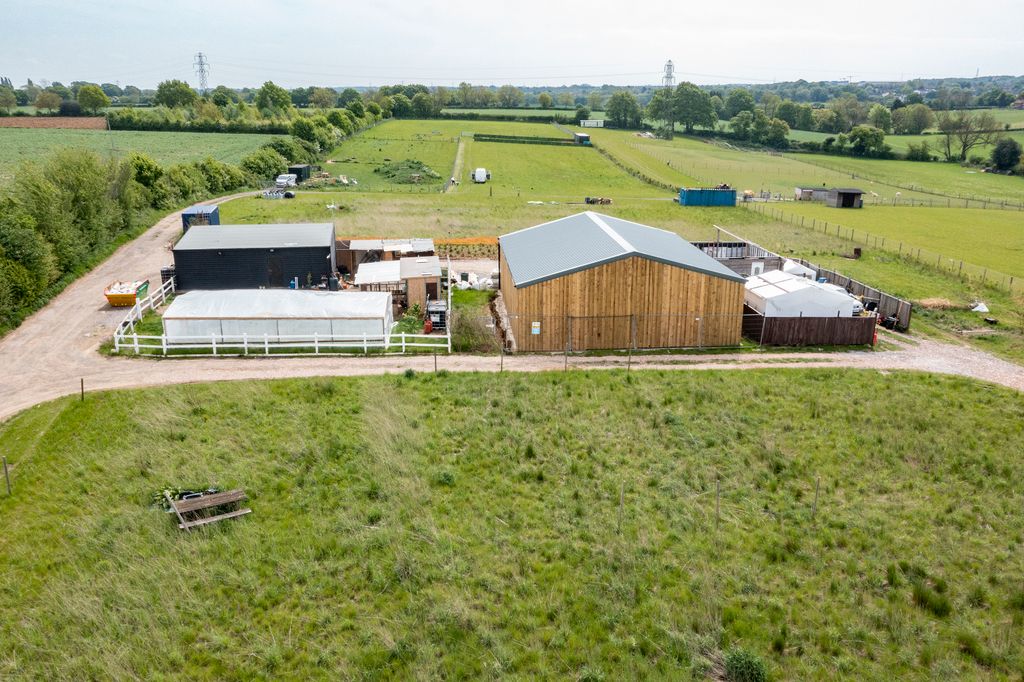 Land for saleCupids Green, Hemel Hempstead HP2