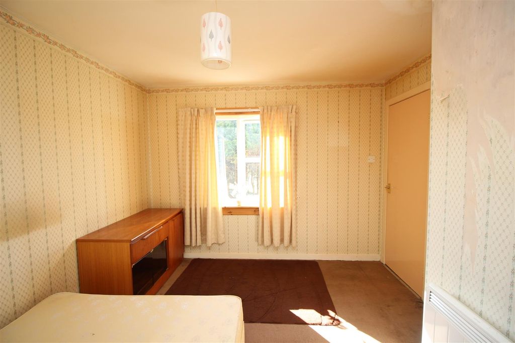 Additional image 13 of 1 bed end terrace house for sale20 Inver Park, Lochinver, Lairg IV27