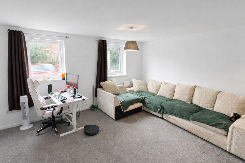 1 bed flat for saleMill Meadow, North Cornelly, Bridgend CF33