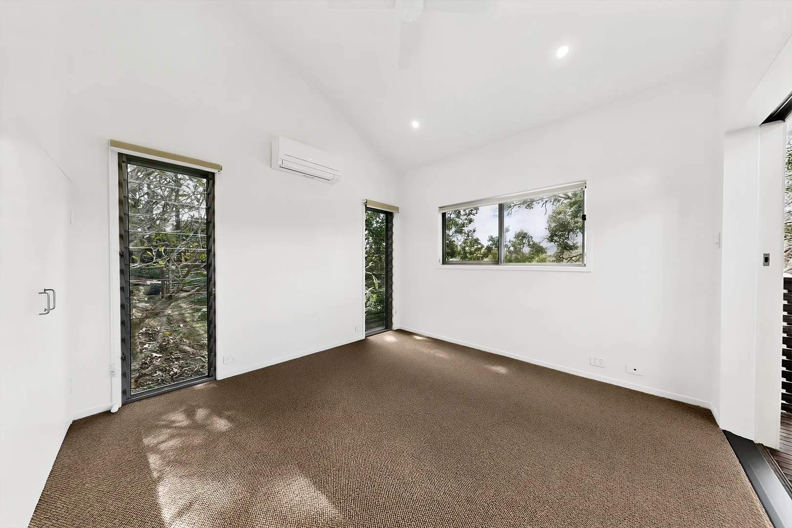 Additional image 9 of 19a Stavewood Court, Highvale QLD 4520