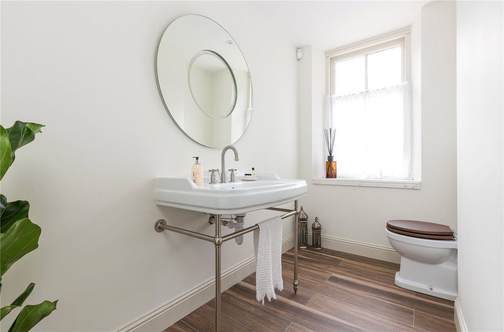 Additional image 10 of 4 bed detached house for saleGaisland House & Cottage, Balfron, Glasgow, Stirlingshire G63