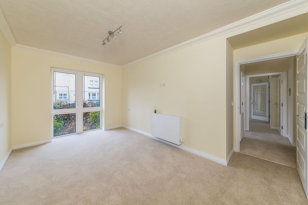 Additional image 4 of 2 bed flat for saleOck Street, Abingdon OX14