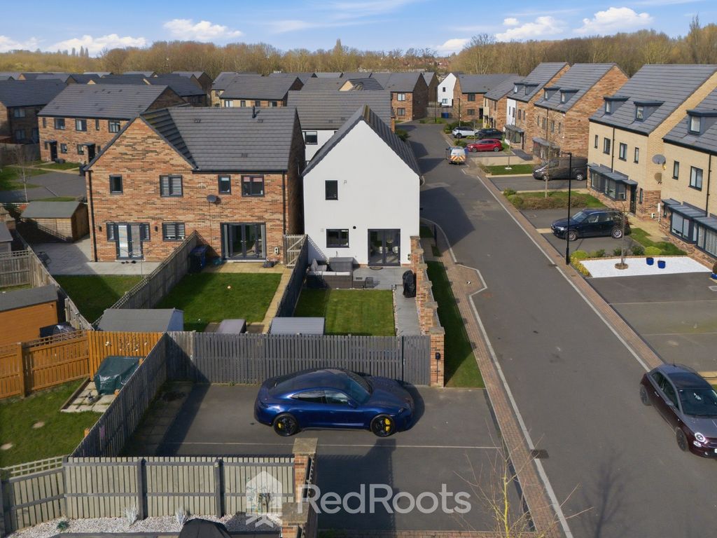 Additional image 4 of 3 bed detached house for saleChester Drive, Doncaster, South Yorkshire DN4