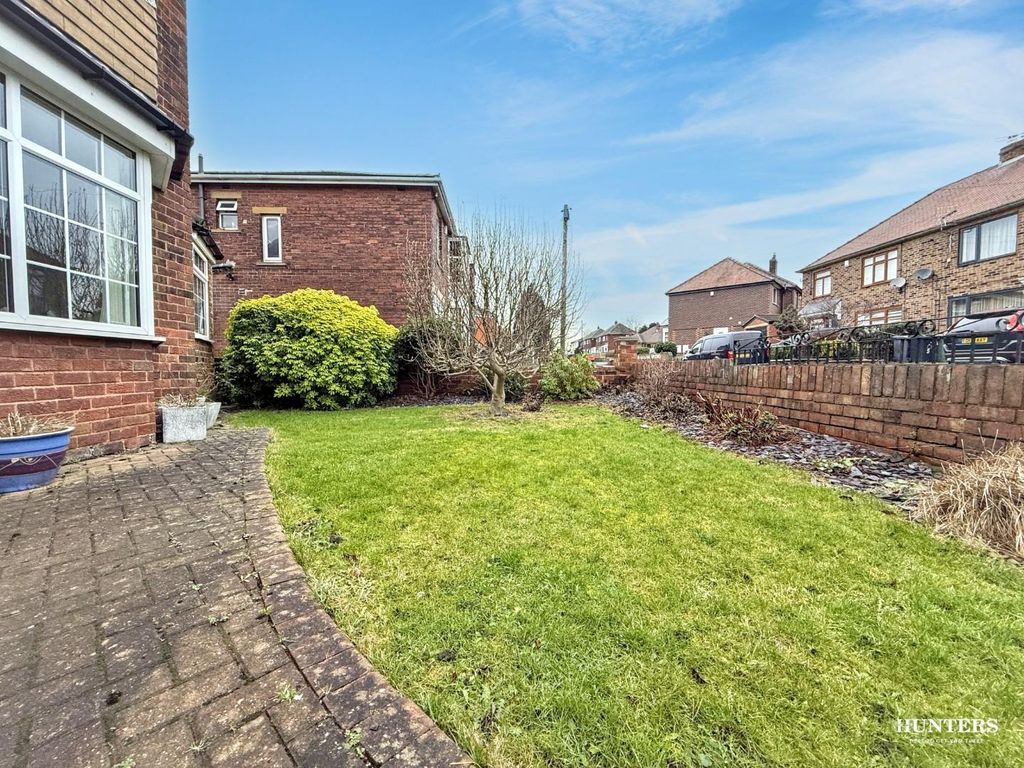 Additional image 33 of 4 bed detached house for saleManor Road, Soothill, Batley WF17