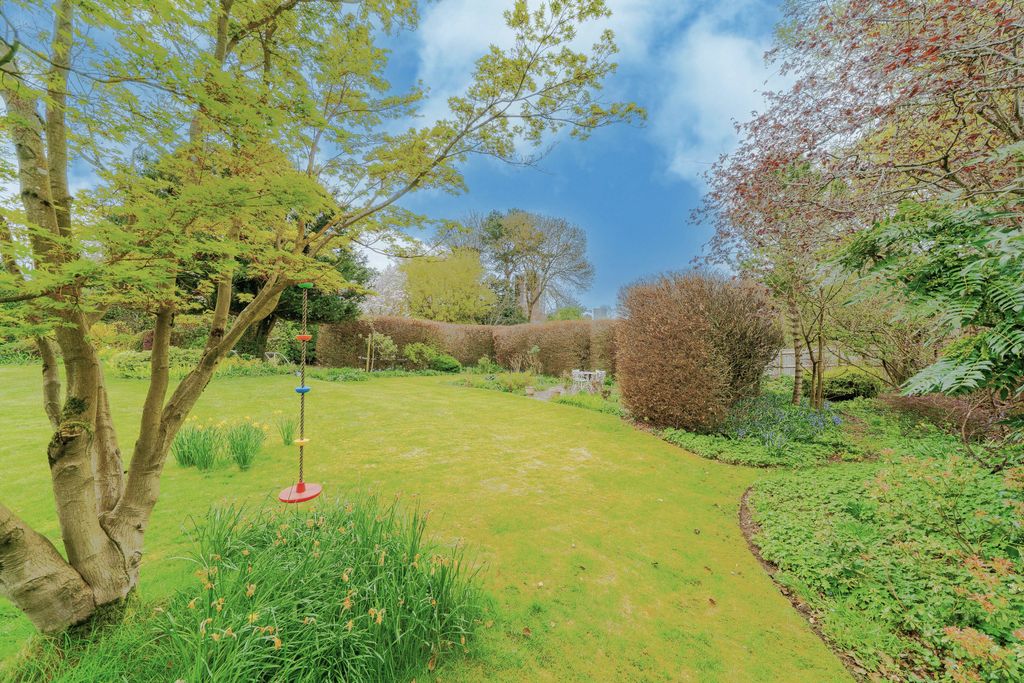 Additional image 44 of 9 bed link detached house for saleAmpton Road, Edgbaston B15