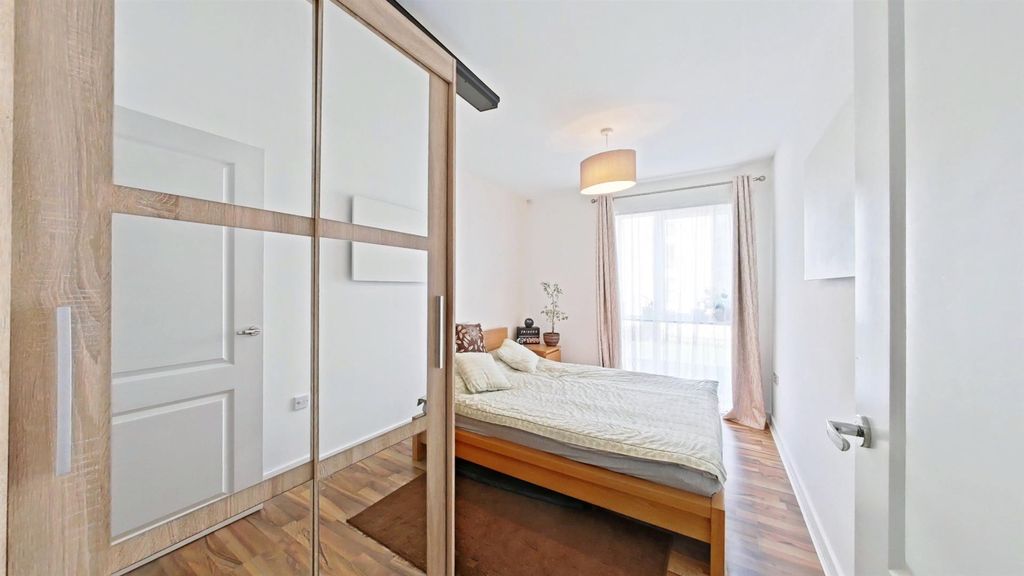 Additional image 10 of 2 bed flat for saleLittle Brights Road, Belvedere DA17