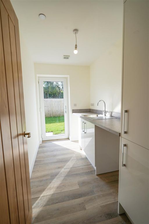 Additional image 13 of 3 bed detached bungalow for saleGolwg Y Garreg Las, Ammanford SA18