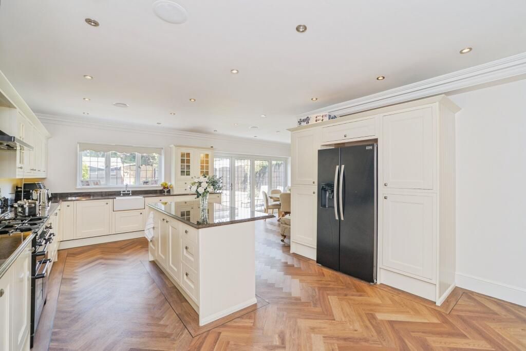 Additional image 3 of 4 bed semi-detached house for saleWhitfield Road, Bexleyheath DA7