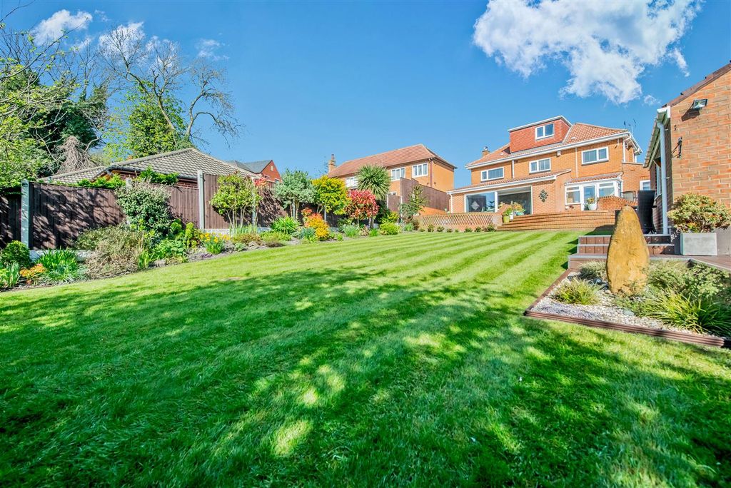 Additional image 32 of 4 bed detached house for saleGreenhill Lane, Wortley, Leeds LS12