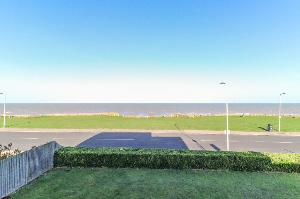 Additional image 3 of 2 bed flat for saleThe Parade, Birchington, Kent CT7