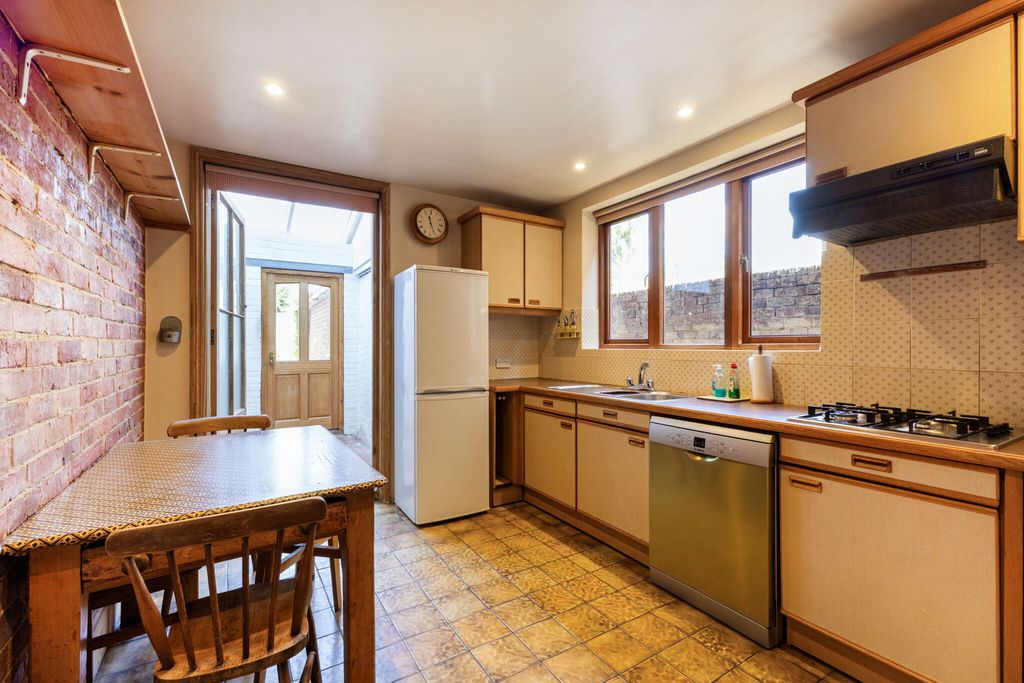 Additional image 9 of 4 bed detached house for saleAnstey Road, Alton GU34