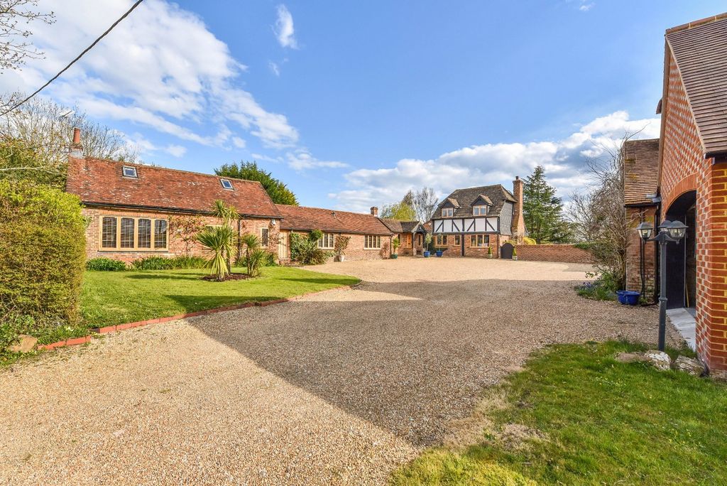 4 bed detached house for saleWest Chiltington Lane, Billingshurst, West Sussex RH14