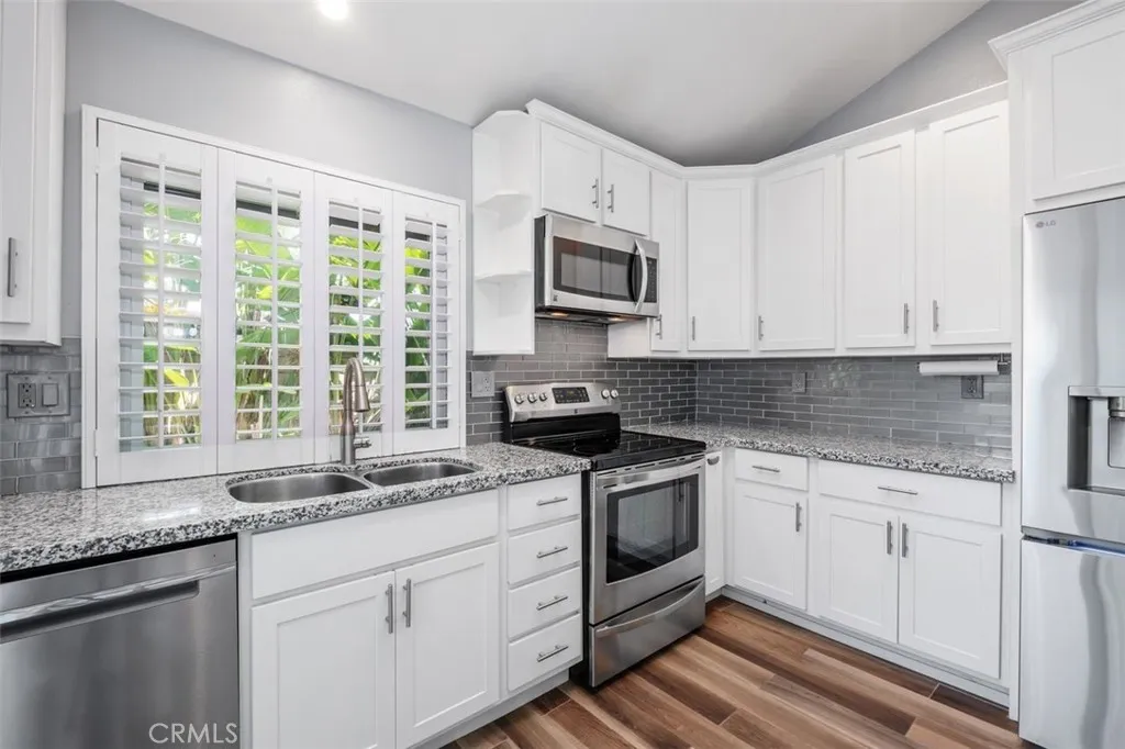 Additional image 37 of 17351 Via Lindo, Tustin, CA 92780