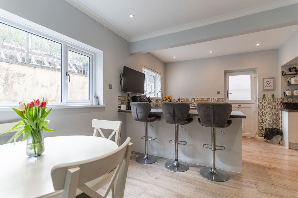 Additional image 5 of 4 bed semi-detached house for saleGraig Park Hill, Newport NP20
