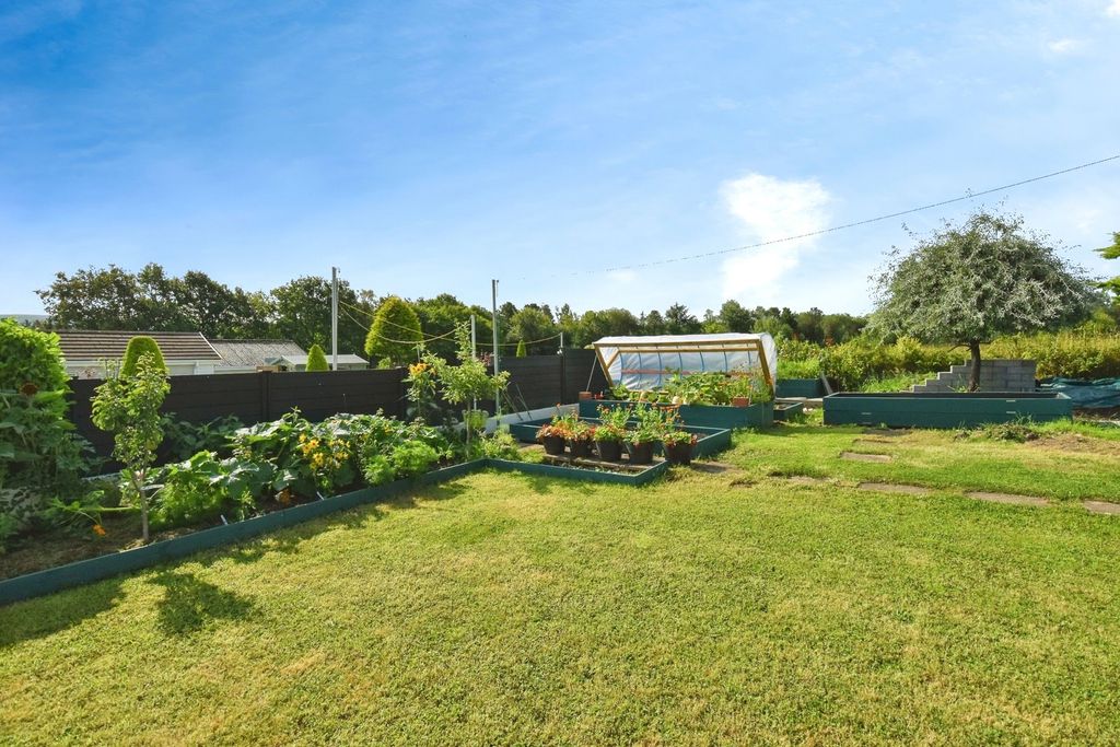 Additional image 9 of 3 bed bungalow for saleHendre Road, Tycroes, Ammanford, Carmarthenshire SA18