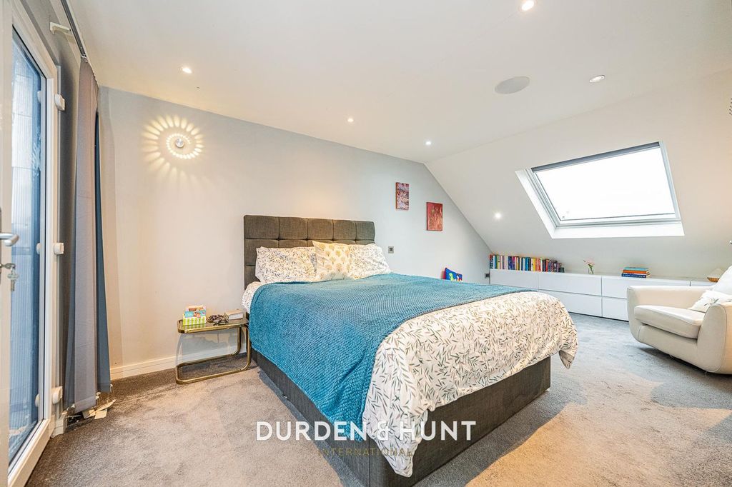 Additional image 10 of 4 bed terraced house for saleWestminster Gardens, Barking IG11