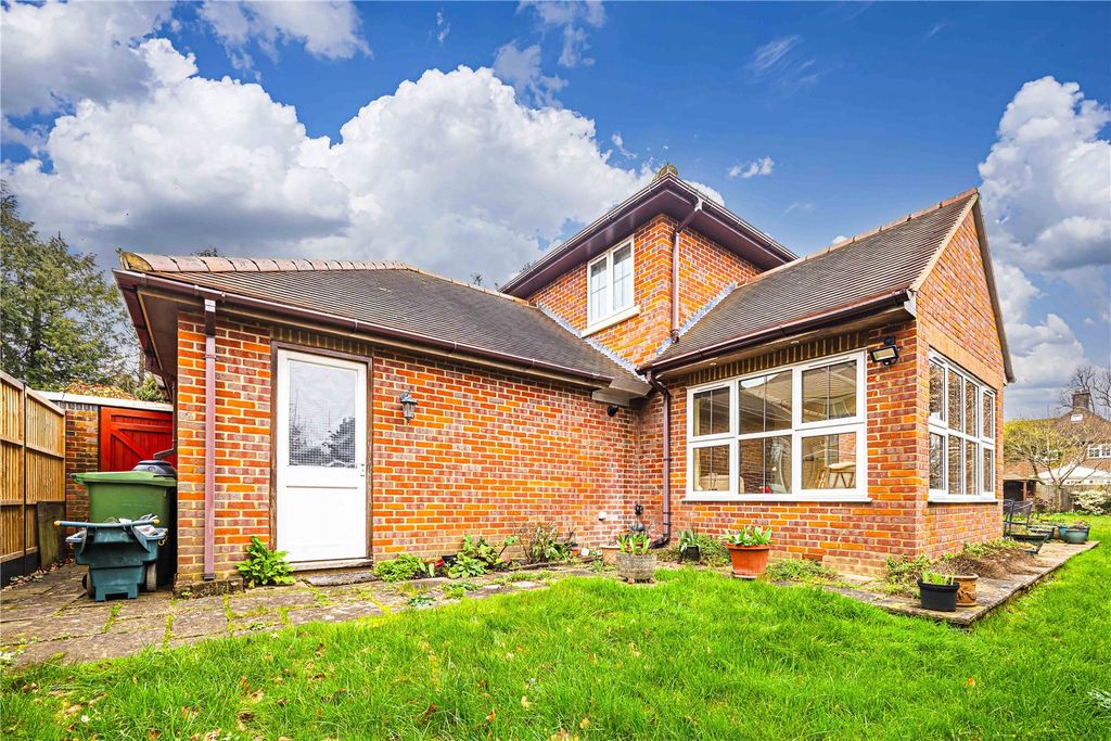 Additional image 28 of 5 bed detached house for saleShenstone Hill, Gravel Path, Berkhamsted, Hertfordshire HP4