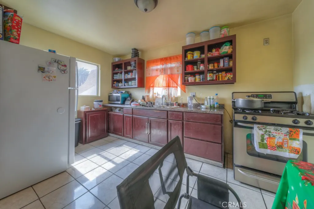 Additional image 104 of 2653 Flower St, Huntington Park, CA 90255
