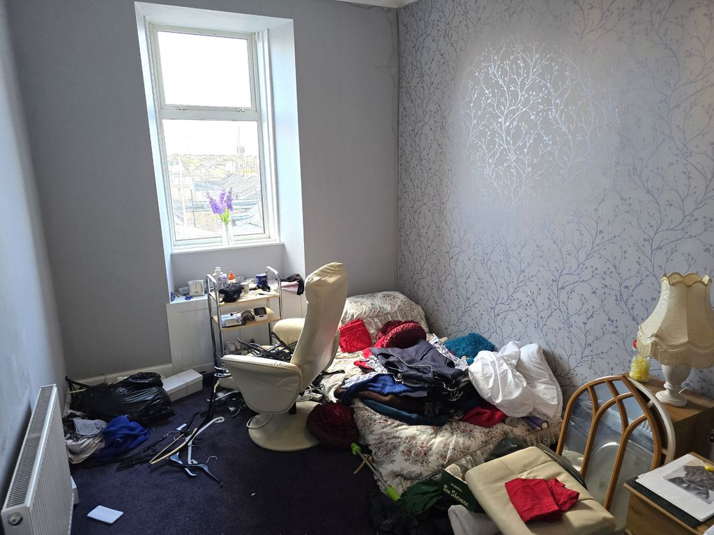 Additional image 6 of 2 bed flat for sale12 E East High Street, Airdrie, North Lanarkshire ML6