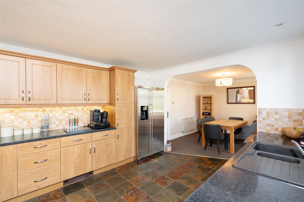 Additional image 5 of 4 bed detached house for saleBlue Hill Lane, Wortley, Leeds LS12