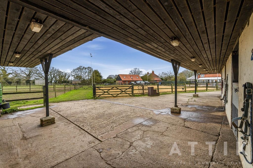 Additional image 84 of 5 bed equestrian for saleBarnaby Green, Wangford, Beccles NR34