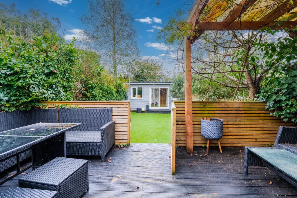 Additional image 40 of 4 bed detached house for saleIzane Road, Bexleyheath, Kent DA6