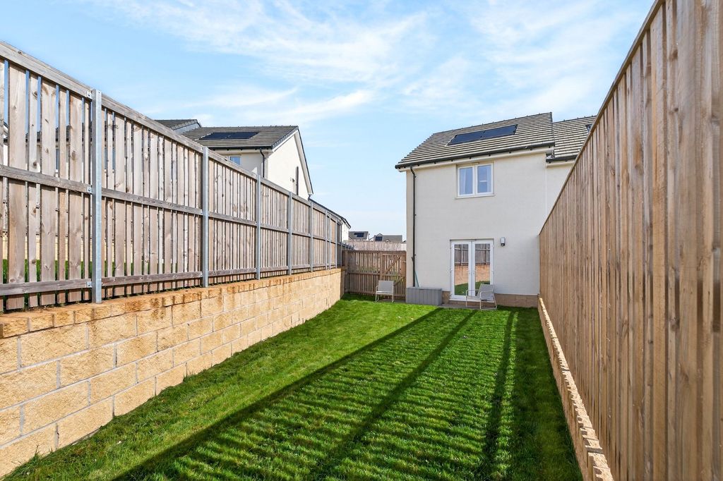 Additional image 24 of 2 bed semi-detached house for saleHedgerow Way, Coatbridge ML5