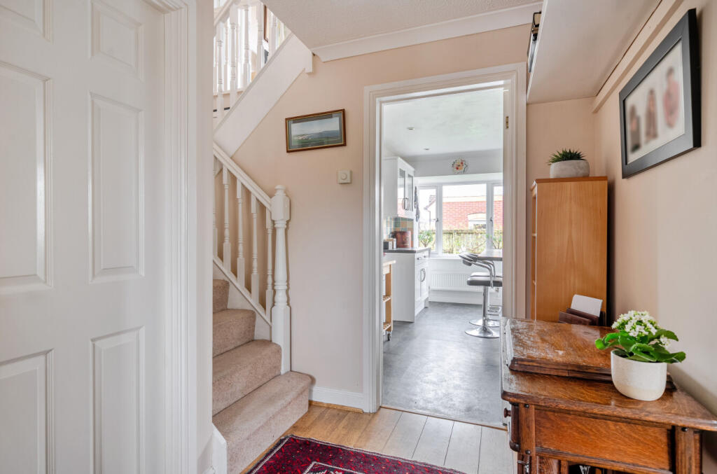 Gipsy Lane, Warminster, BA12 photo 3