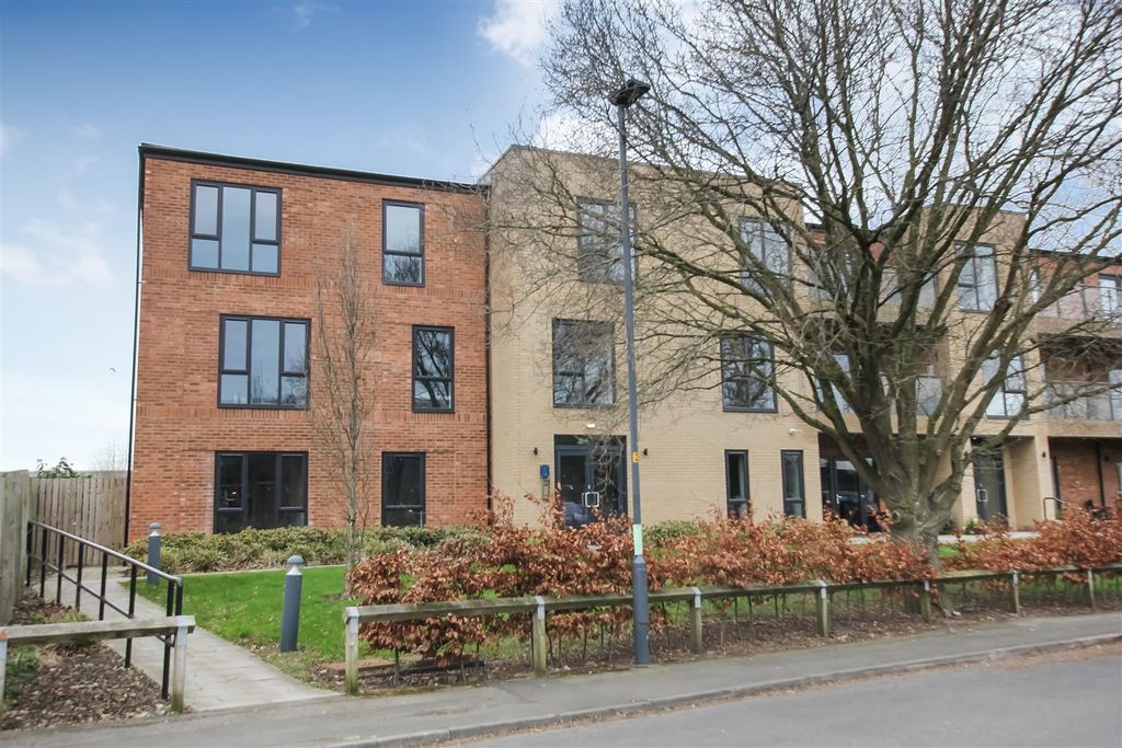 1 bed flat for saleFinkills Way, Northallerton DL7
