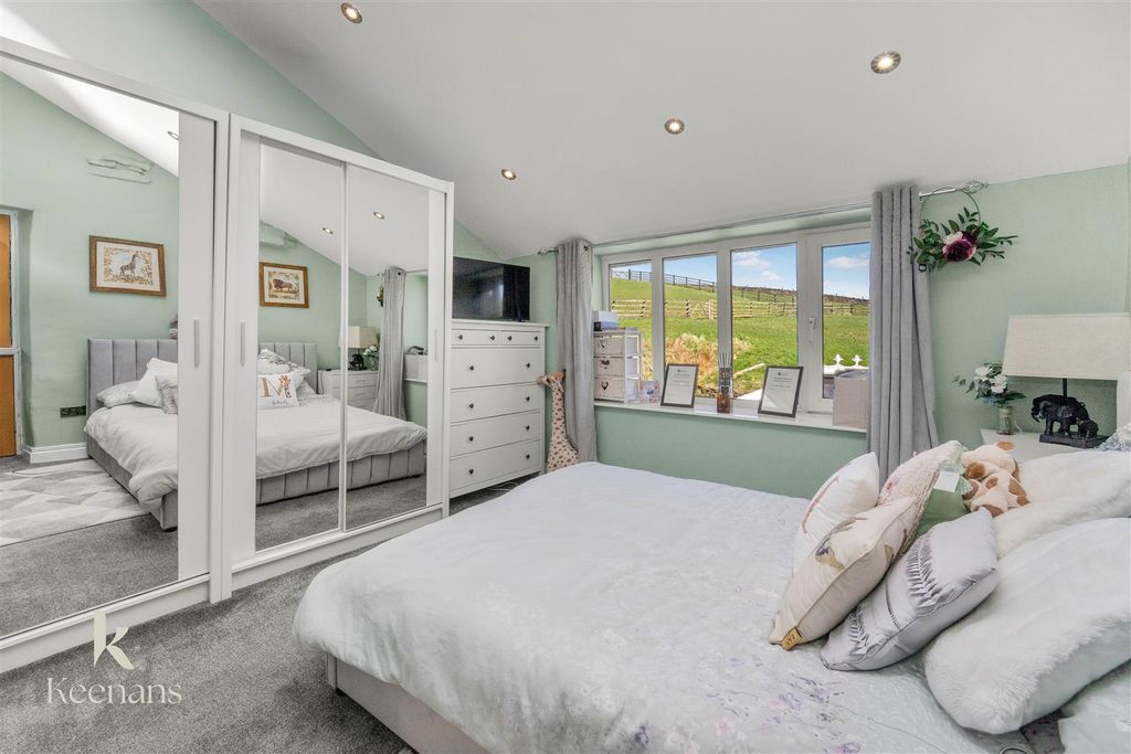 Additional image 10 of 4 bed farmhouse for saleTodmorden Road, Bacup OL13