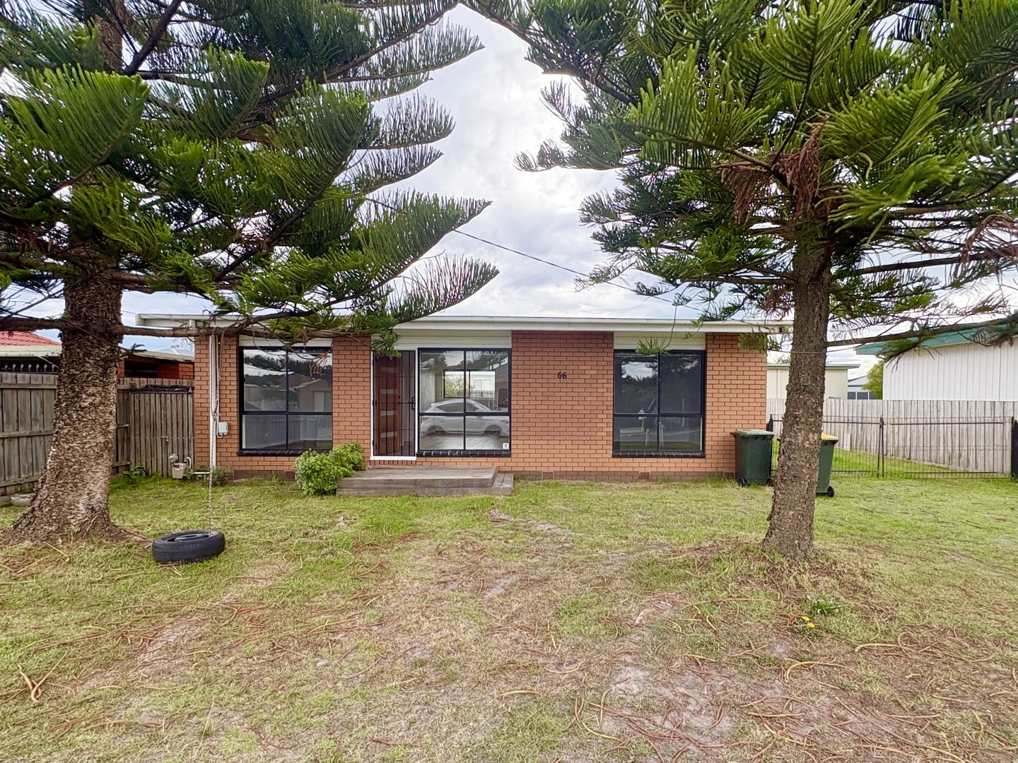 66 Lake View Crescent, St Leonards VIC 3223