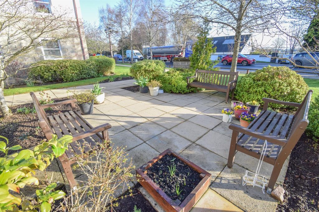 Additional image 17 of 2 bed flat for saleFlat 62, Clachnaharry Court, Inverness IV3