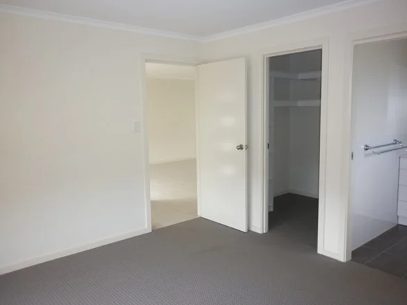 Additional image 4 of 18 PEPPERMINT DRIVE, Mount Gambier SA 5290