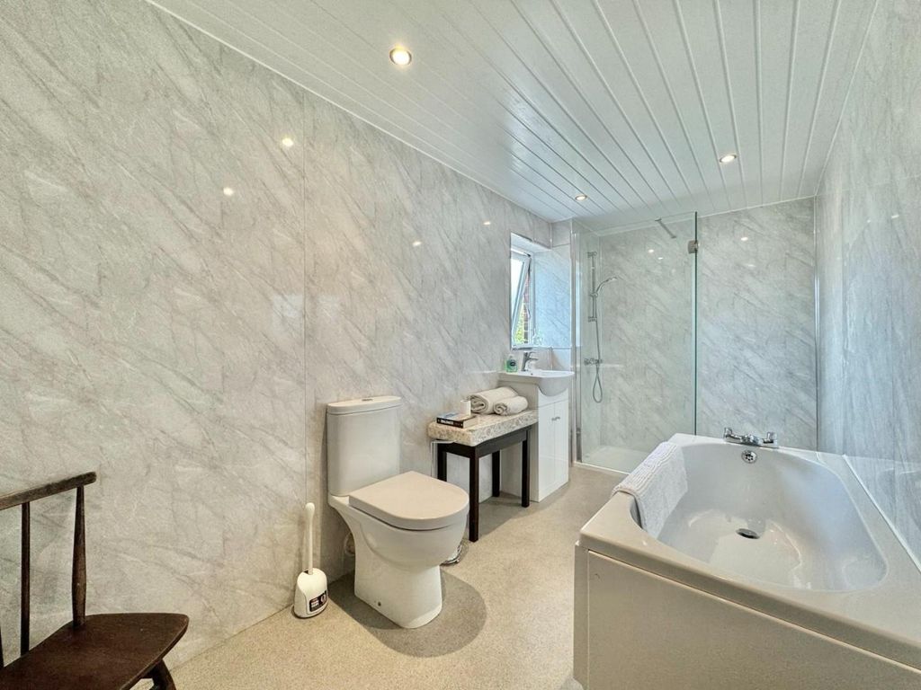 Additional image 16 of 5 bed detached house for saleDoncaster Road, Darfield, Barnsley S73