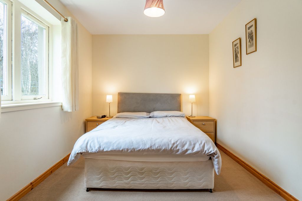 Additional image 14 of 2 bed flat for saleAdmirals Court, Inverness IV2