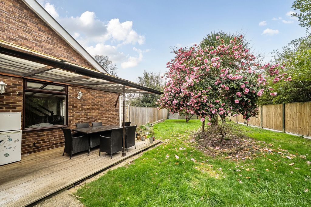Additional image 16 of 5 bed detached house for saleHavant Road, Emsworth PO10