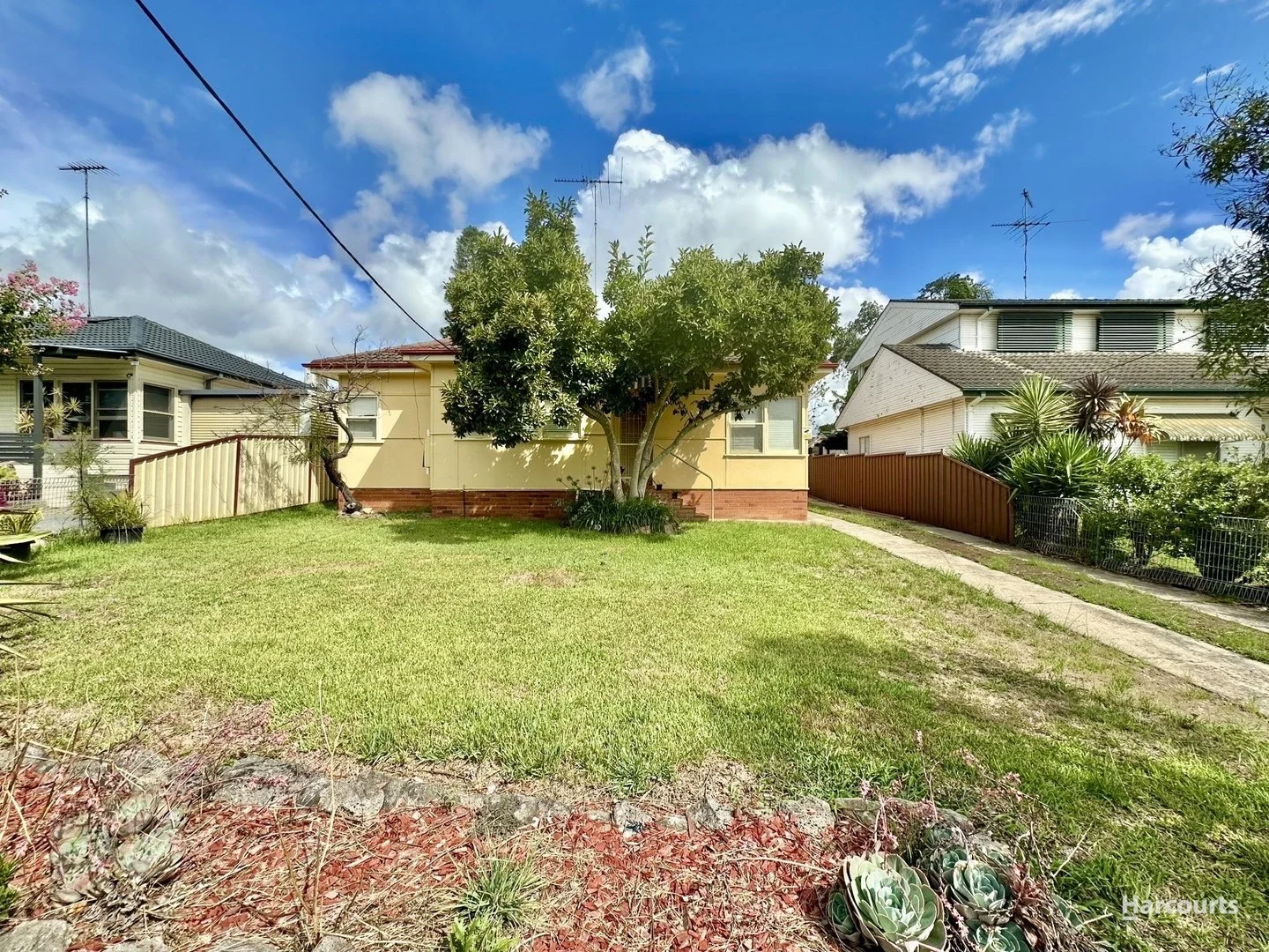 14 Kendall Street, Campbelltown NSW 2560