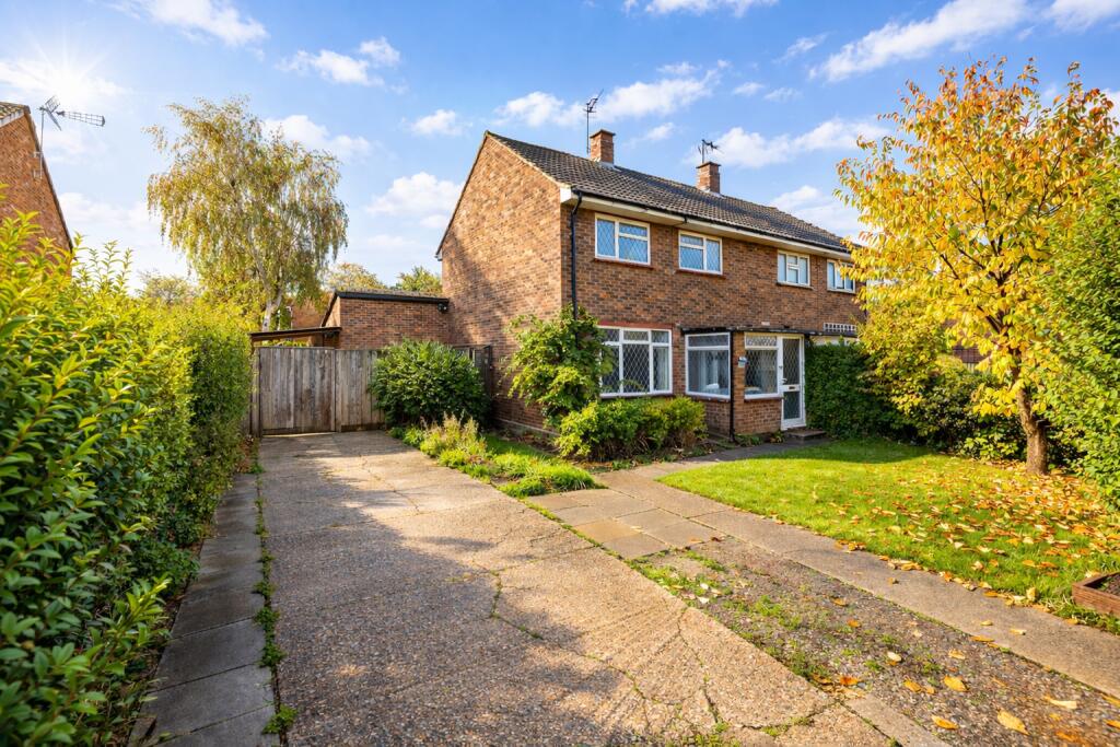 Meadway, Colney Heath, St. Albans, Hertfordshire, AL4