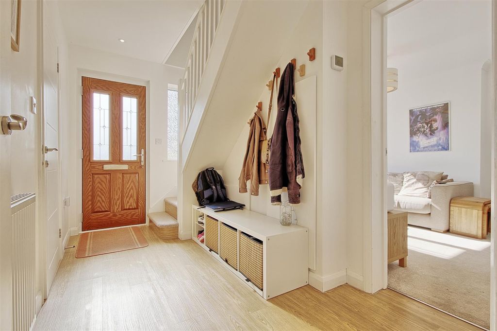 Additional image 11 of 3 bed semi-detached house for saleFen Road, Cambridge CB4