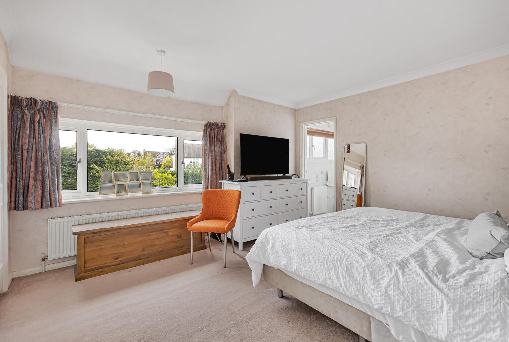 Additional image 10 of Collens Road, Harpenden, AL5