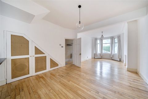 Solway Road, London N22
