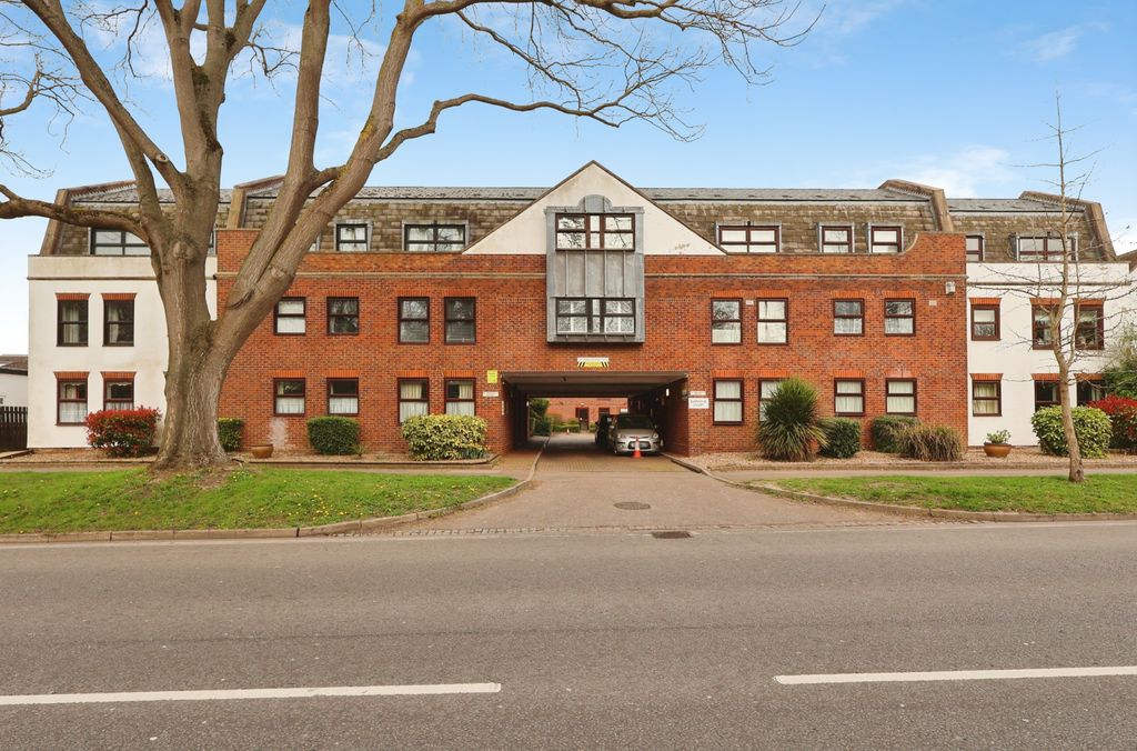 Additional image 35 of 1 bed flat for saleElmwood Court, High Street, Baldock SG7