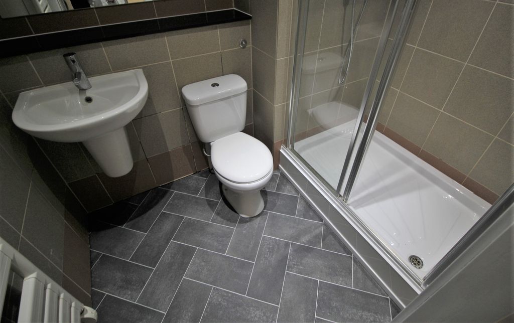 Additional image 10 of 2 bed flat for saleEast Float Quay, Dock Road, Birkenhead CH41