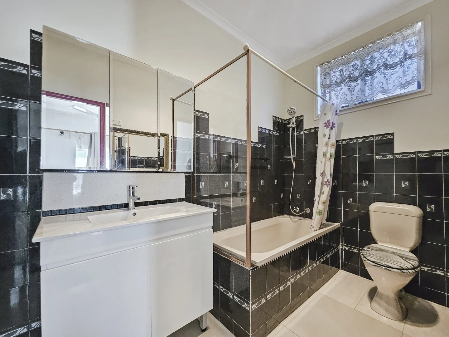 Additional image 5 of 17 Amesbury Avenue, Sefton NSW 2162
