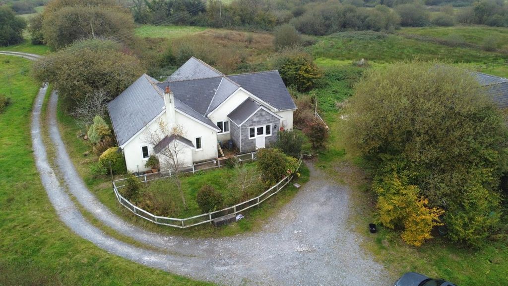Additional image 2 of 4 bed farm for saleMeinciau, Kidwelly SA17