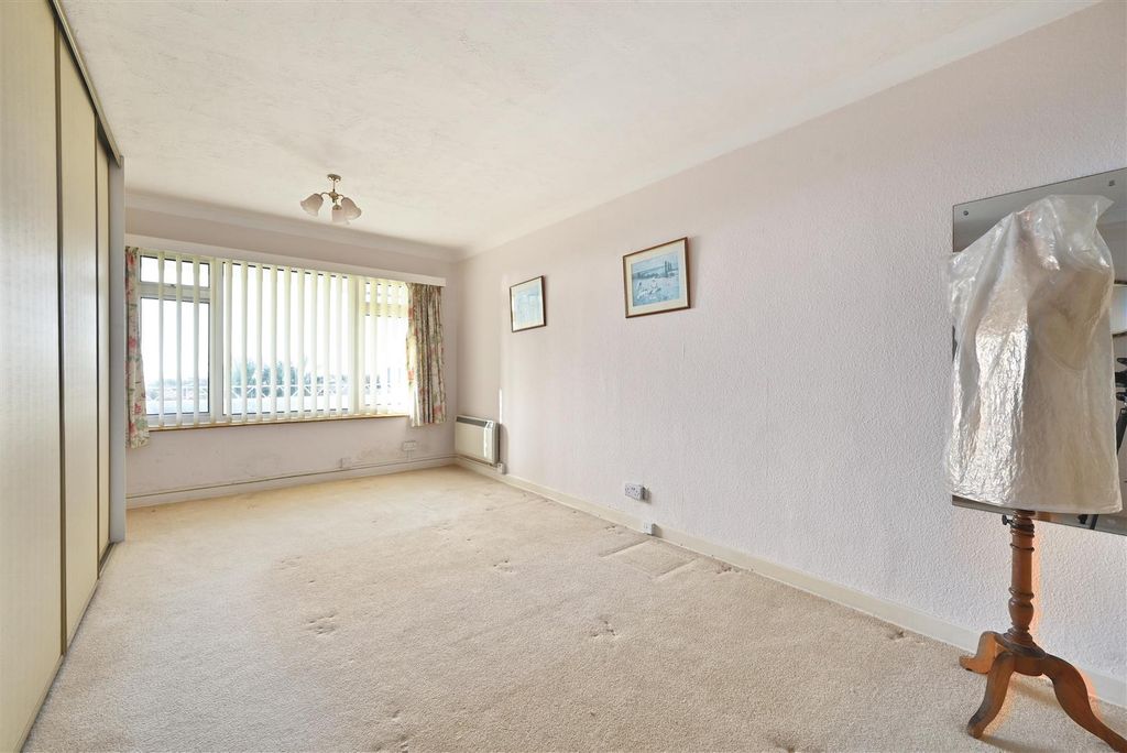 Additional image 19 of 2 bed flat for saleWest Parade, Bexhill-On-Sea TN39