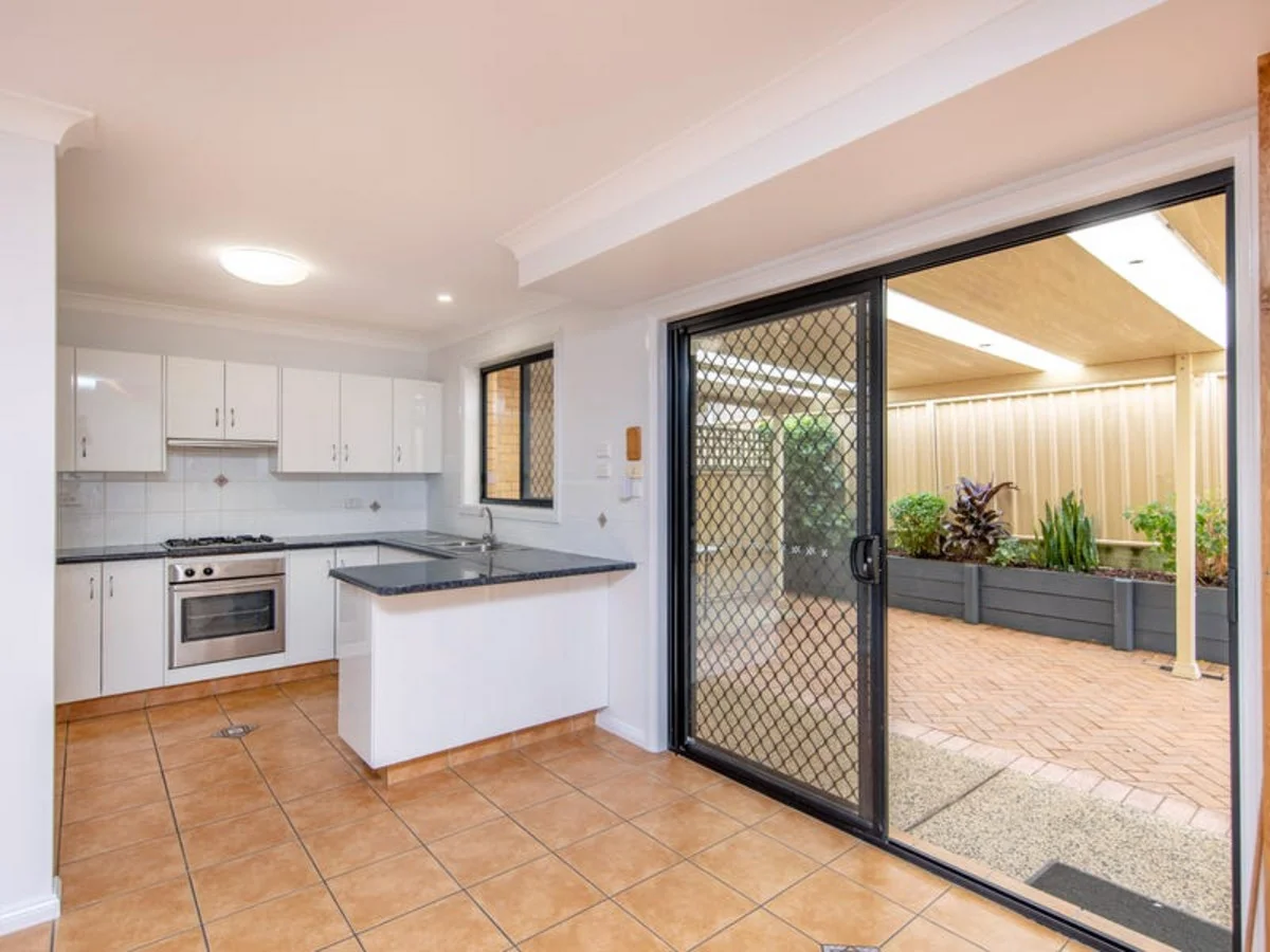 Additional image 3 of 2/66 Smith Street, Charlestown NSW 2290