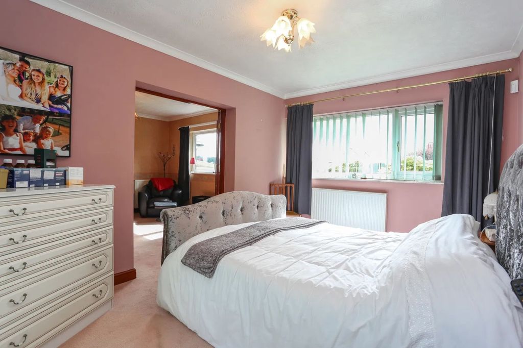 Additional image 17 of 4 bed detached house for saleHillside Crescent, Bacup OL13